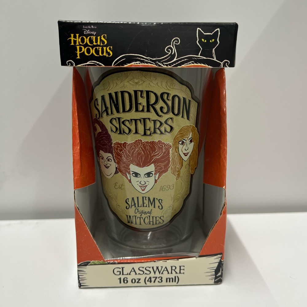 New Hocus Pocus pint glass